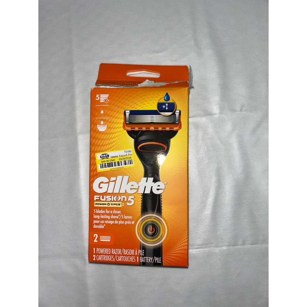 Gillette Fusion5 Power Mens Razor Handle 2 Cartridge Refills and 1 Battery New